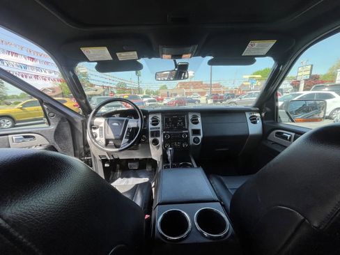 Used 2015 Ford Expedition Limited w/ Equipment Group 301A image 11