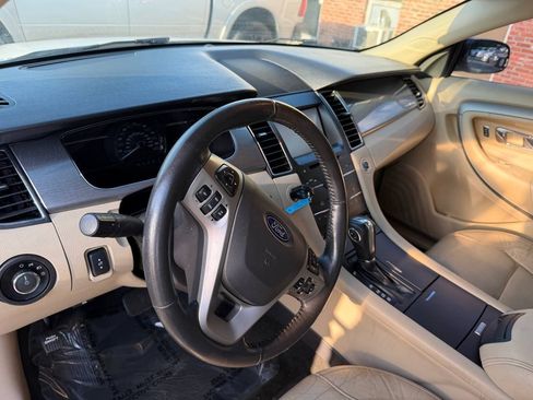 Used 2014 Ford Taurus SEL AWD/4WD image 7