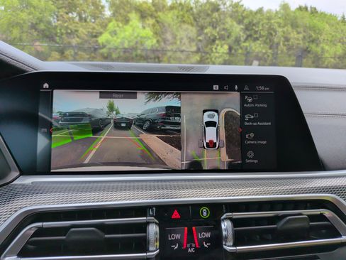 Used 2023 BMW X6 M50i w/ Executive Package image 18