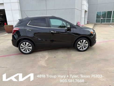Used 2020 Buick Encore Preferred w/ Safety Package FWD image 12