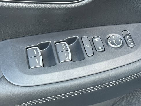 New 2026 Honda HR-V EX-L image 11