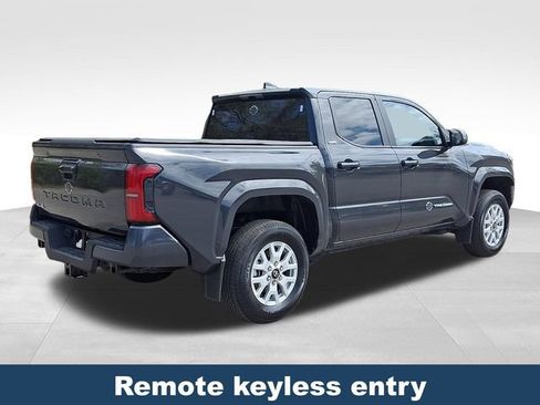 Used 2024 Toyota Tacoma SR5 image 7