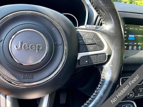 Used 2019 Jeep Compass Latitude w/ Popular Equipment Group AWD/4WD image 14