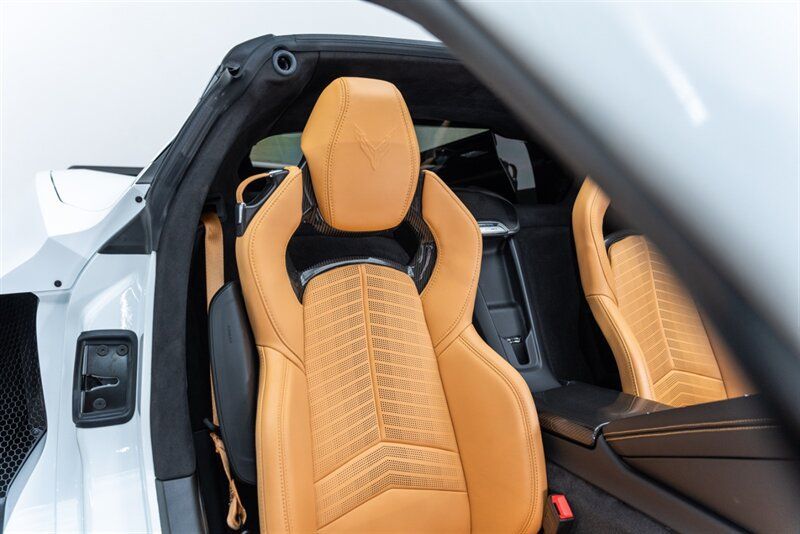 Used 2025 Chevrolet Corvette Z06 w/ Stealth Interior Trim Package RWD image 55