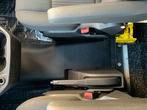 Used 2017 Ford Transit 350 148 Medium Roof image 17