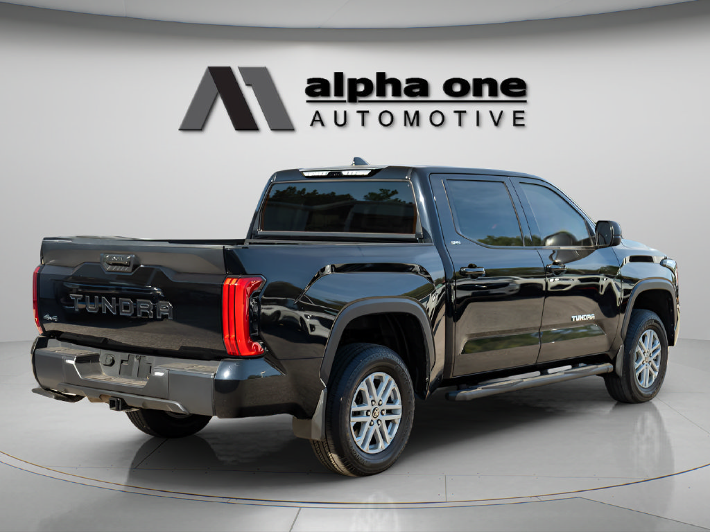 Used 2024 Toyota Tundra SR5 w/ SR5 Premium Package AWD/4WD image 5