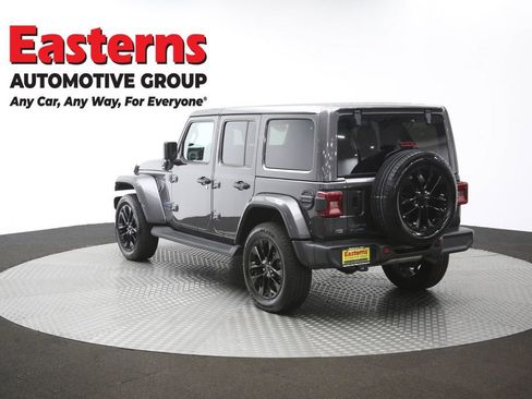 Used 2025 Jeep Wrangler Unlimited Sahara AWD/4WD image 64