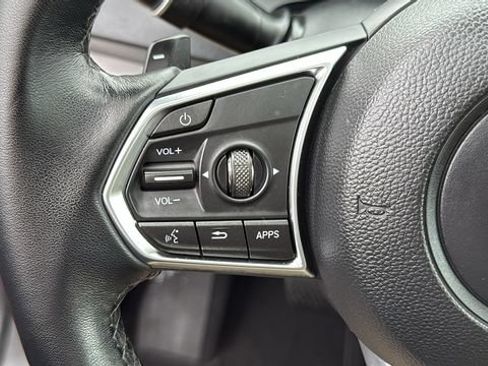 Used 2024 Acura RDX SH-AWD image 13