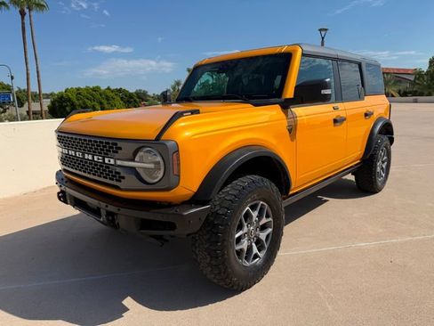 Used 2021 Ford Bronco Badlands AWD/4WD image 4