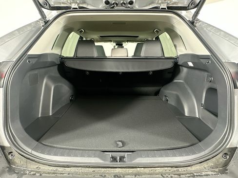 Used 2025 Toyota RAV4 XLE w/ Convenience Package FWD image 28
