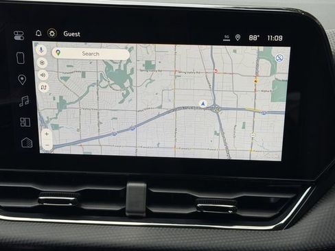 New 2026 Chevrolet Equinox RS w/ Convenience Package III FWD image 14
