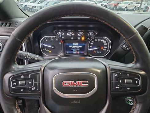 Used 2020 GMC Sierra 2500 AT4 w/ AT4 Premium Package image 24