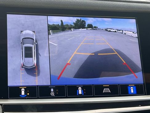 Certified 2023 Cadillac XT5 Sportv w/ Technology Package AWD/4WD image 45