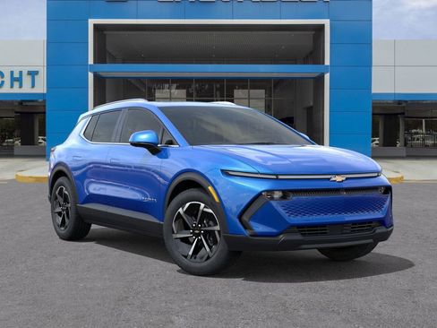 New 2026 Chevrolet Equinox EV LT AWD/4WD image 7