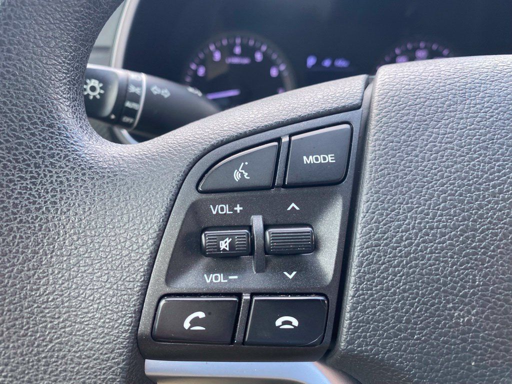 Used 2019 Hyundai Tucson Value FWD image 26