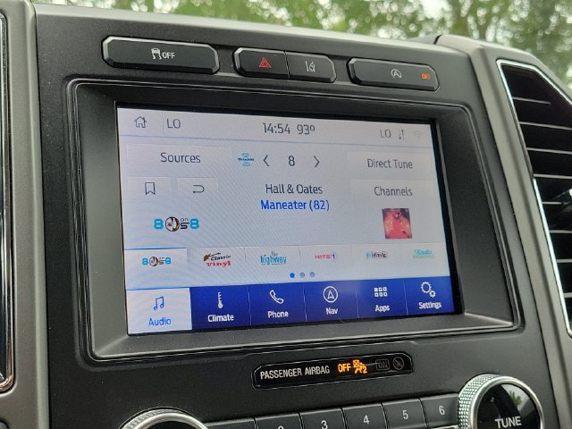 Used 2020 Ford Expedition XLT w/ Equipment Group 202A RWD image 24