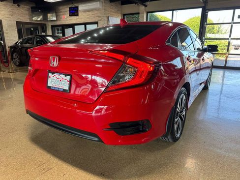 Used 2017 Honda Civic EX-T image 5