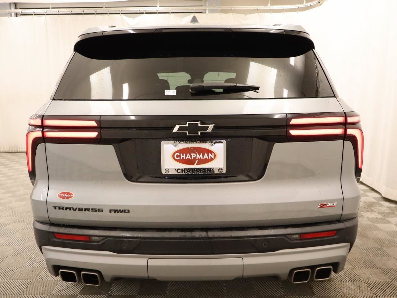 Used 2025 Chevrolet Traverse Z71 AWD/4WD image 5