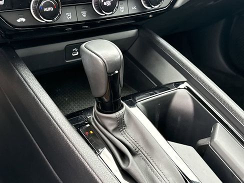 Used 2023 Honda Accord Sport image 29