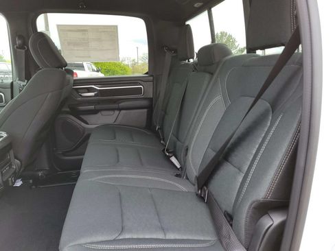 New 2026 RAM 1500 4x4 Crew Cab image 12