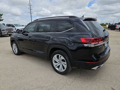 Used 2022 Volkswagen Atlas SE FWD image 4