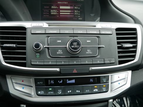 Used 2015 Honda Accord LX image 23