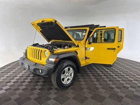 Used 2021 Jeep Wrangler Unlimited Sport image 12