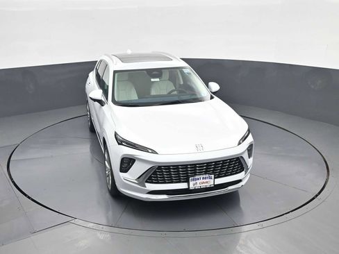 New 2026 Buick Envision Avenir image 26