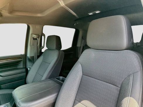 Used 2023 GMC Sierra 1500 Elevation w/ X31 Off-Road Package AWD/4WD image 12