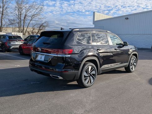 New 2026 Volkswagen Atlas SE AWD/4WD image 3