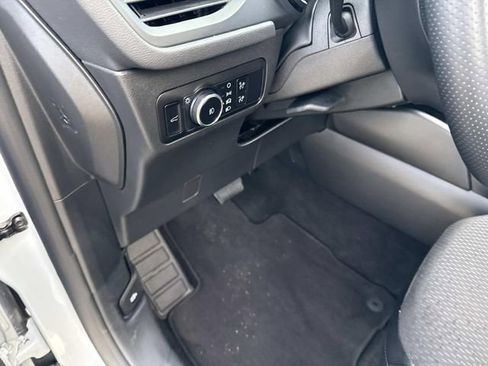 Certified 2025 Ford Escape ST-Line Select image 21