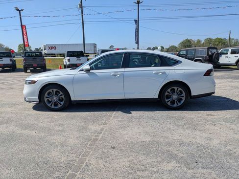 Used 2024 Honda Accord EX image 6