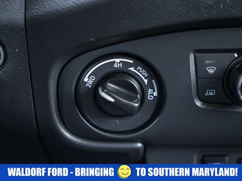 Used 2023 Nissan Frontier PRO-4X w/ Pro Convenience Package image 29