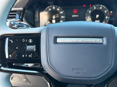 New 2026 Land Rover Range Rover Velar Dynamic SE image 37