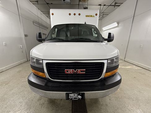New 2024 GMC Savana 3500 w/ Power Convenience Package image 2