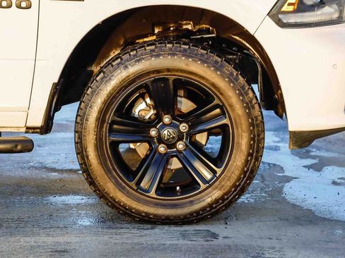 Used 2018 RAM 1500 Sport w/ Convenience Group image 11