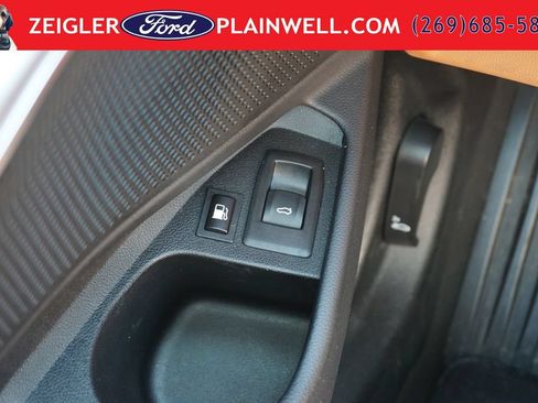 Used 2023 BMW 330e xDrive w/ Driving Assistance Package AWD/4WD image 33