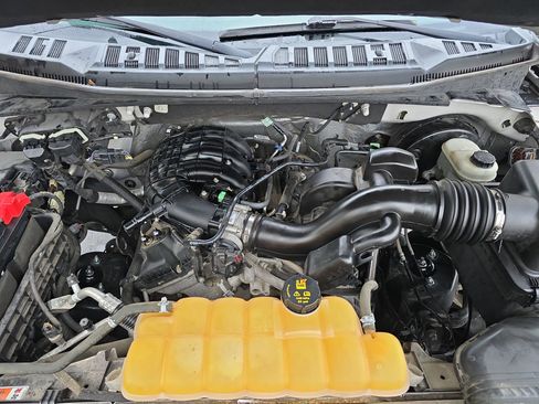 Used 2016 Ford F150 XLT image 27