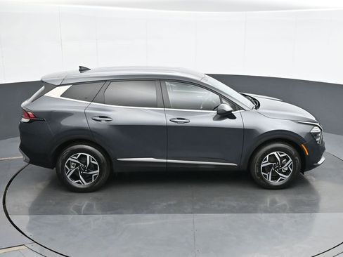Used 2024 Kia Sportage LX image 22