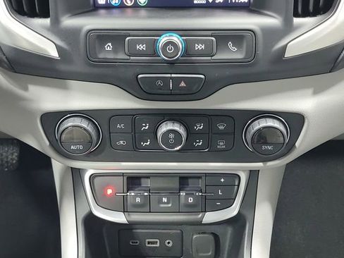 Used 2022 GMC Terrain SLE w/ Driver Convenience Package image 20