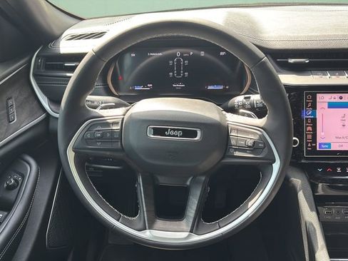 New 2026 Jeep Grand Cherokee L Limited AWD/4WD image 25
