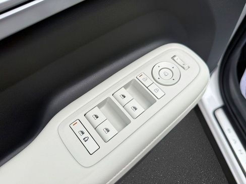 New 2026 Hyundai Santa Fe Calligraphy AWD/4WD image 18