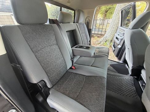Used 2018 RAM 3500 Big Horn AWD/4WD image 14