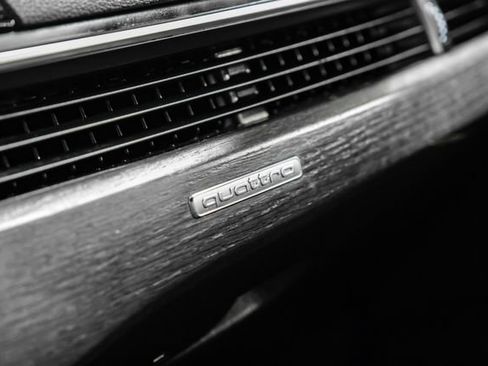 Used 2021 Audi A5 2.0T Premium image 32