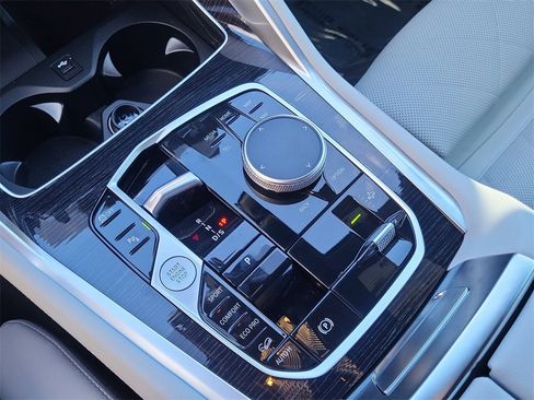 New 2026 BMW X6 xDrive40i image 31