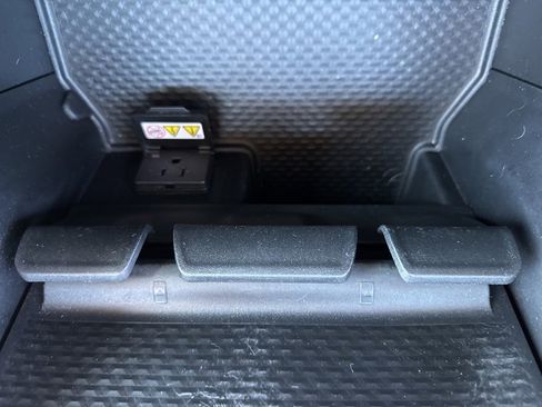 Used 2020 RAM 1500 Laramie image 34