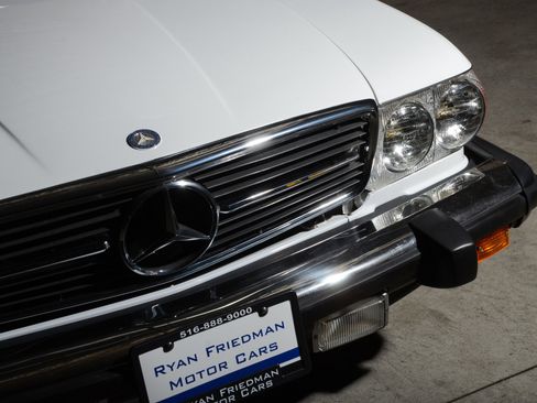 Used 1987 Mercedes-Benz 560 SL image 37