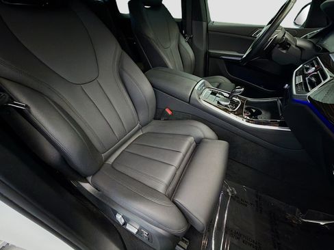 Used 2021 BMW X5 xDrive40i w/ Convenience Package AWD/4WD image 15