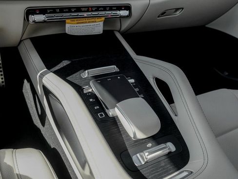 Used 2026 Mercedes-Benz GLS 450 4MATIC image 16