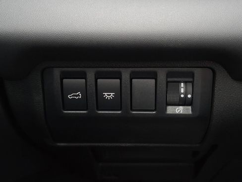 Certified 2025 Subaru Ascent Bronze Edition AWD/4WD image 25